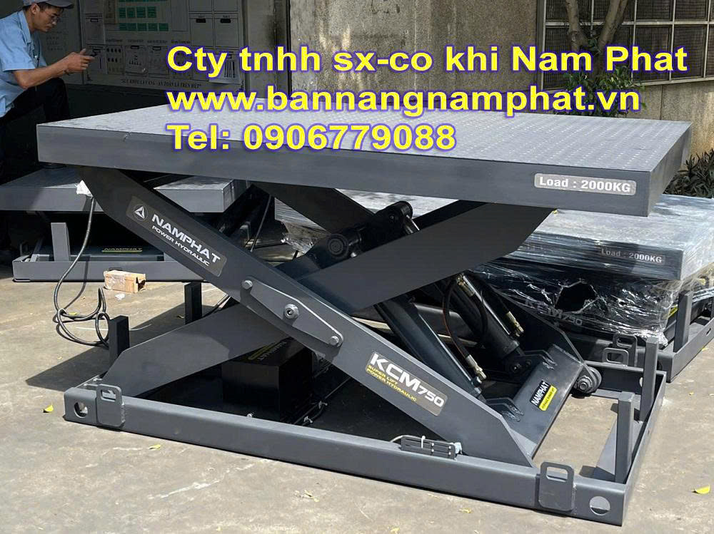 Bàn nâng thủy lực
